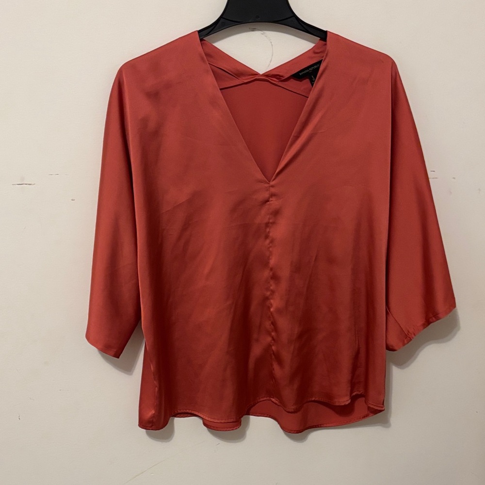 Banana Republic Coral  V-Neck Blouse